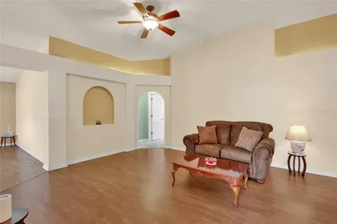 1004 White Bark Court Minneola FL 34715
