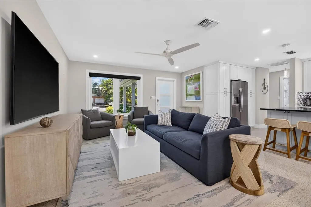 819 59th Avenue St Pete Beach FL 33706