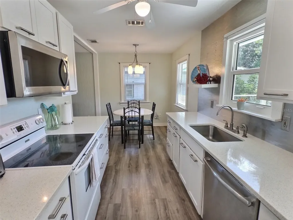 1431 Paloma Lane Dunedin FL 34698