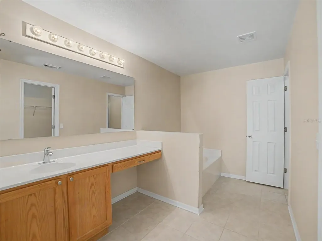 1309 Sheridan Bay Drive Ruskin FL 33570