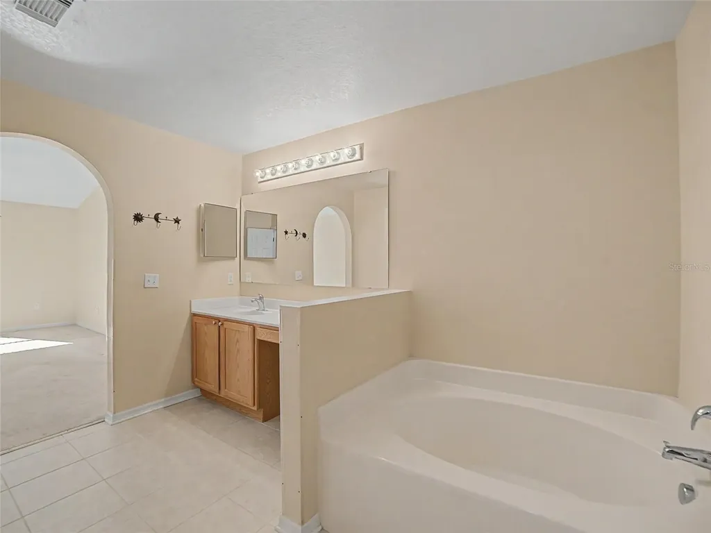 1309 Sheridan Bay Drive Ruskin FL 33570