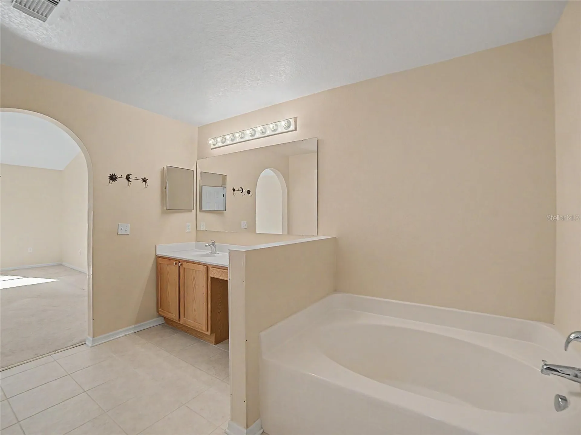 1309 Sheridan Bay Drive Ruskin FL 33570