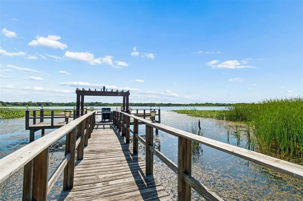 10100 Sailwinds Boulevard N Largo FL 33773