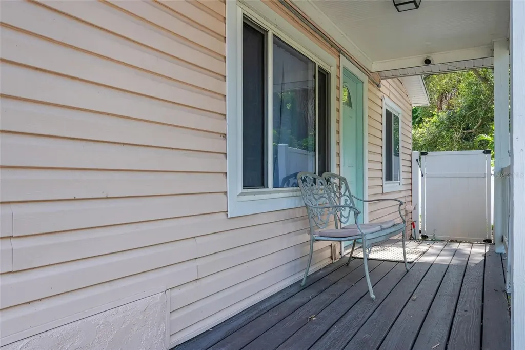 1600 Loretta Avenue NW Largo FL 33770