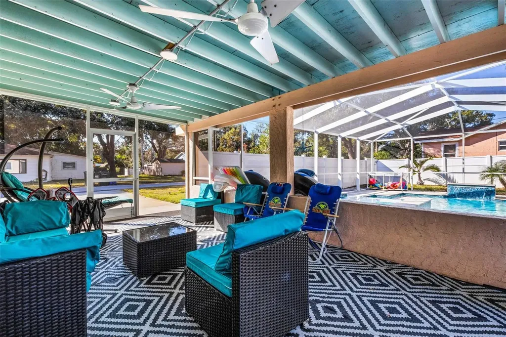 1600 Loretta Avenue NW Largo FL 33770