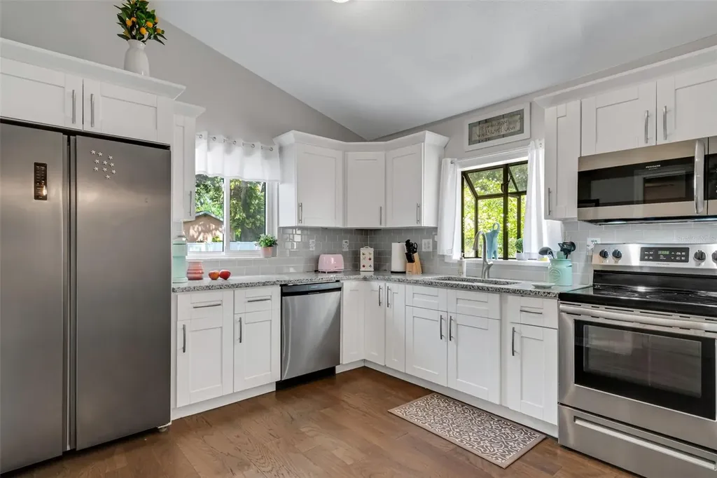 1600 Loretta Avenue NW Largo FL 33770