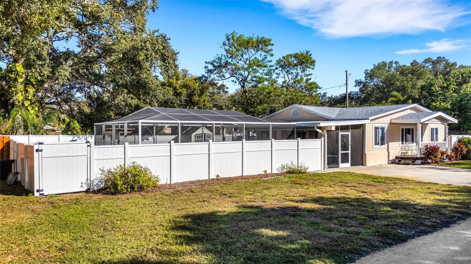 1600 Loretta Avenue NW Largo FL 33770