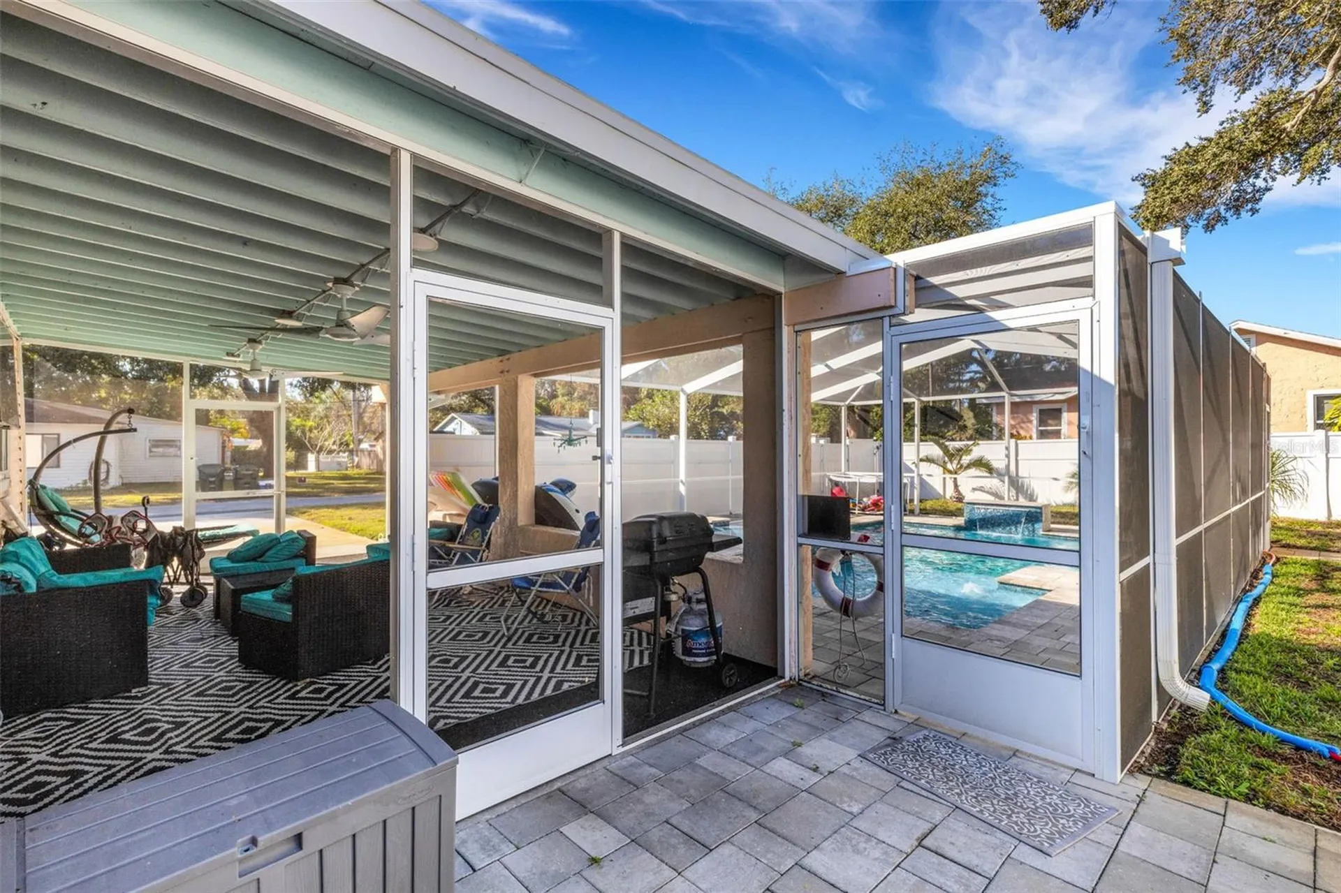 1600 Loretta Avenue NW Largo FL 33770
