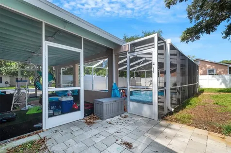 1600 Loretta Avenue NW Largo FL 33770