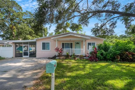 1600 Loretta Avenue NW Largo FL 33770