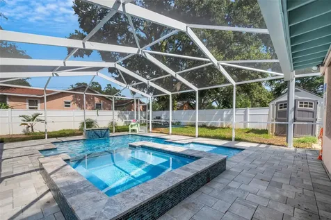 1600 Loretta Avenue NW Largo FL 33770