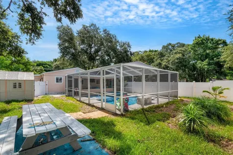 1600 Loretta Avenue NW Largo FL 33770