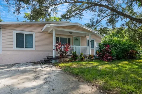 1600 Loretta Avenue NW Largo FL 33770