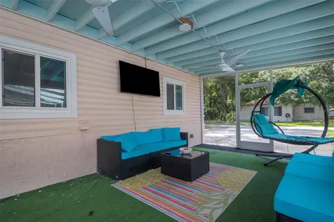 1600 Loretta Avenue NW Largo FL 33770
