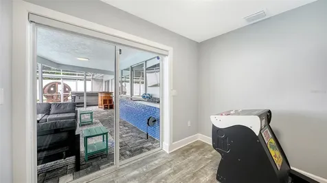 2828 Suncrest Drive Sarasota FL 34239