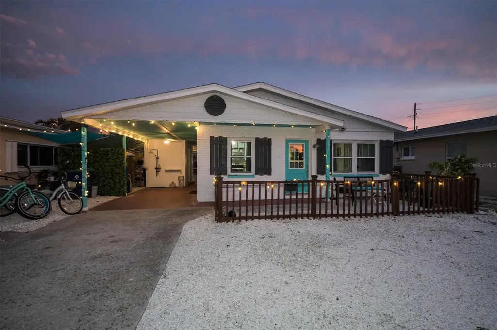 305 15th Avenue Indian Rocks Beach FL 33785