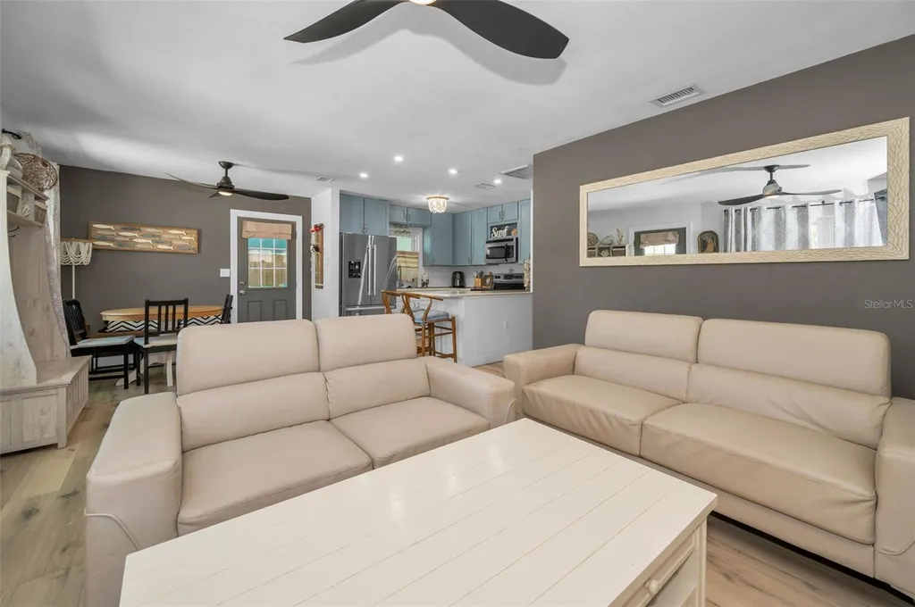 305 15th Avenue Indian Rocks Beach FL 33785
