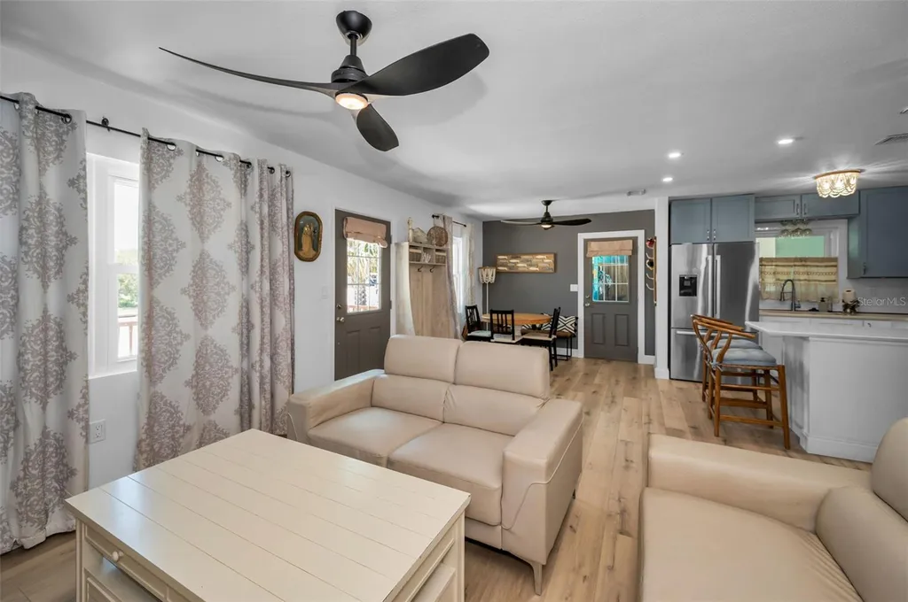 305 15th Avenue Indian Rocks Beach FL 33785