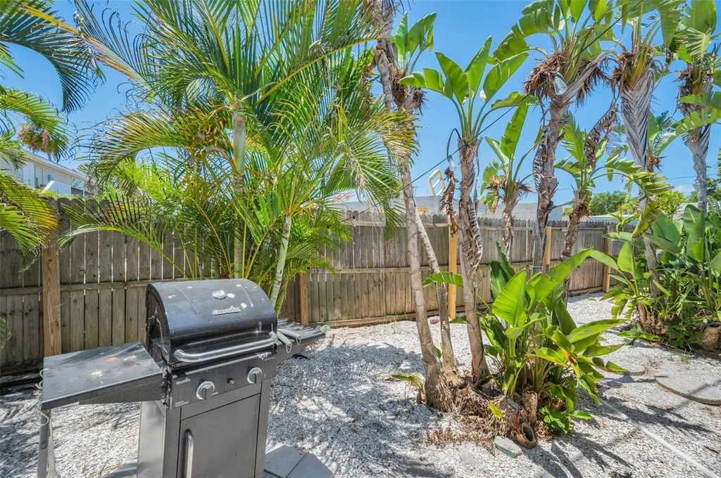 305 15th Avenue Indian Rocks Beach FL 33785
