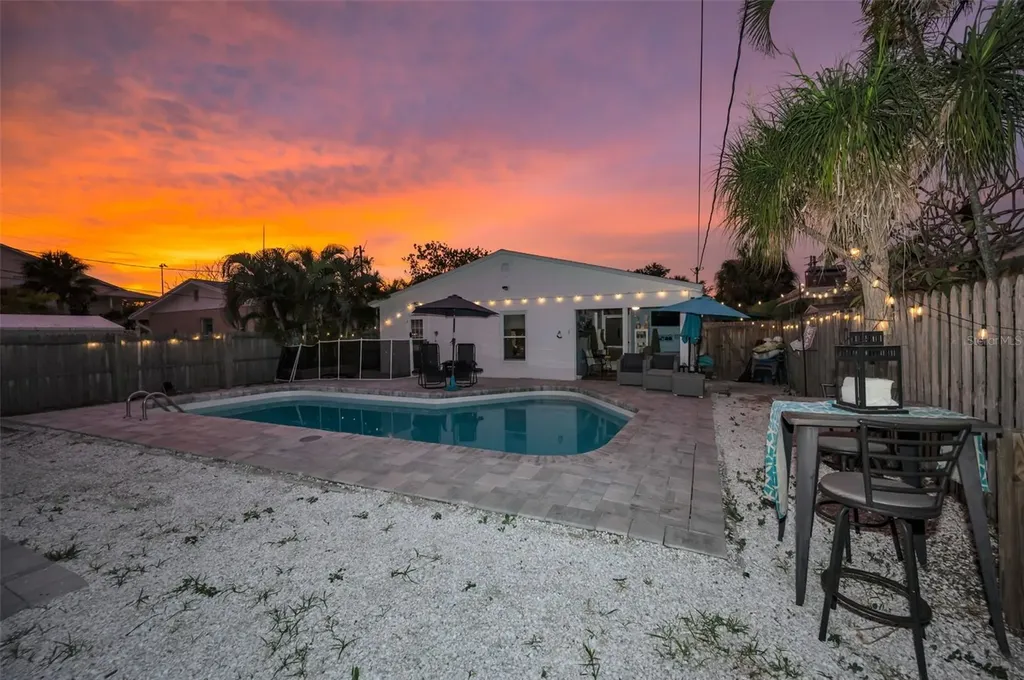 305 15th Avenue Indian Rocks Beach FL 33785