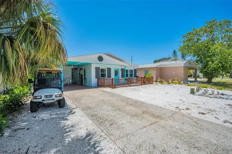 305 15th Avenue Indian Rocks Beach FL 33785