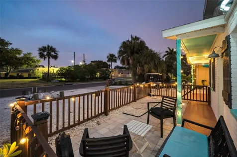 305 15th Avenue Indian Rocks Beach FL 33785