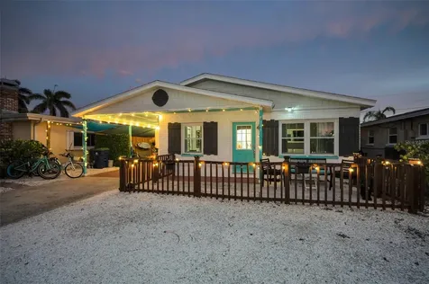 305 15th Avenue Indian Rocks Beach FL 33785