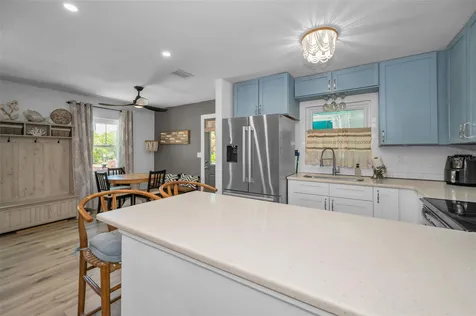 305 15th Avenue Indian Rocks Beach FL 33785