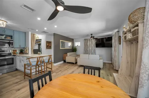 305 15th Avenue Indian Rocks Beach FL 33785