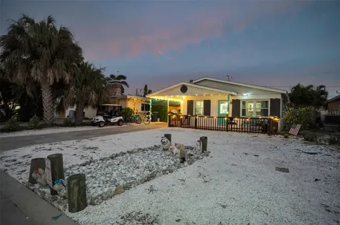 305 15th Avenue Indian Rocks Beach FL 33785