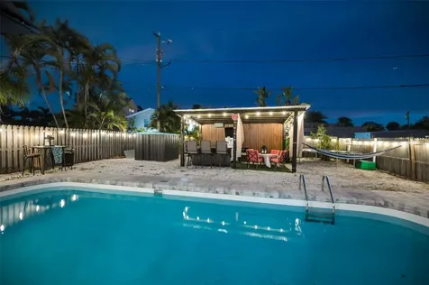 305 15th Avenue Indian Rocks Beach FL 33785