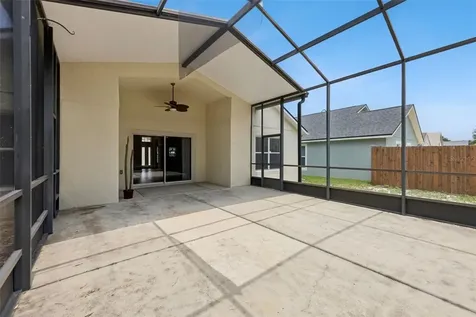 427 Sycamore Springs Street Debary FL 32713