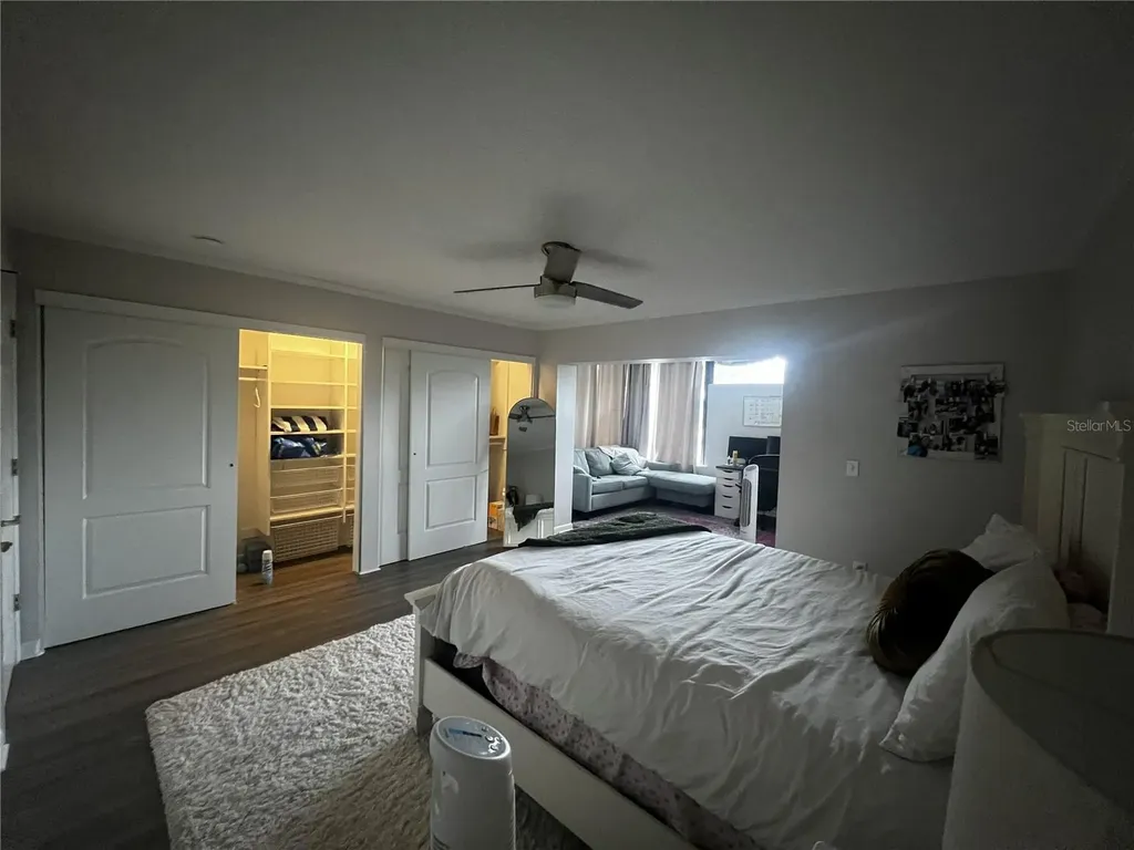 14405 Burgundy Square Tampa FL 33613