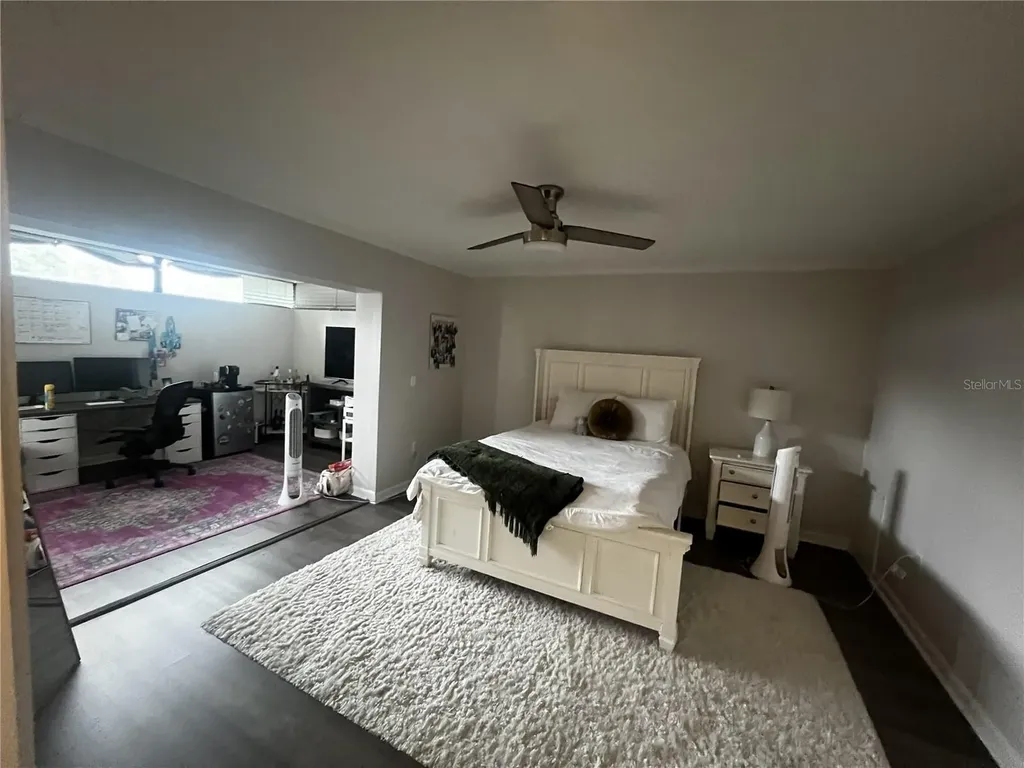 14405 Burgundy Square Tampa FL 33613