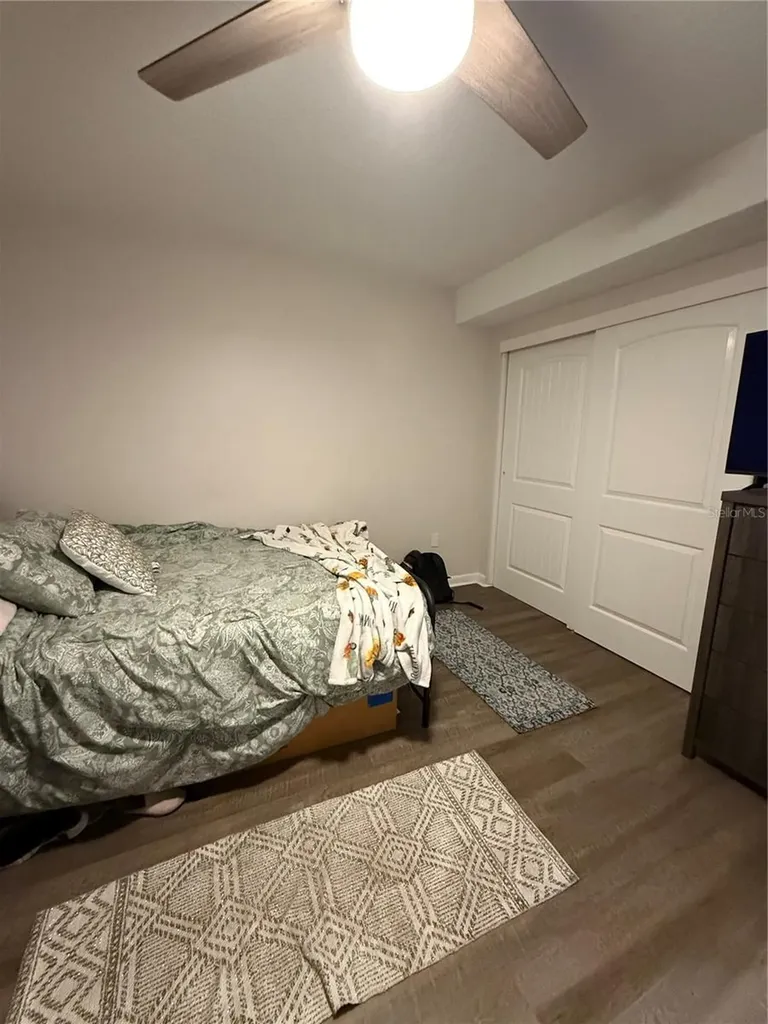 14405 Burgundy Square Tampa FL 33613