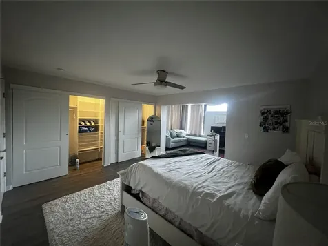 14405 Burgundy Square Tampa FL 33613