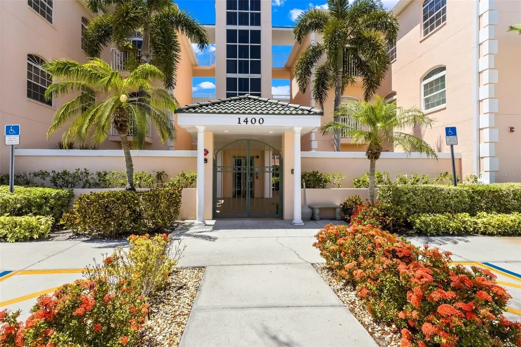 1402 Gondola Park Drive Venice FL 34292