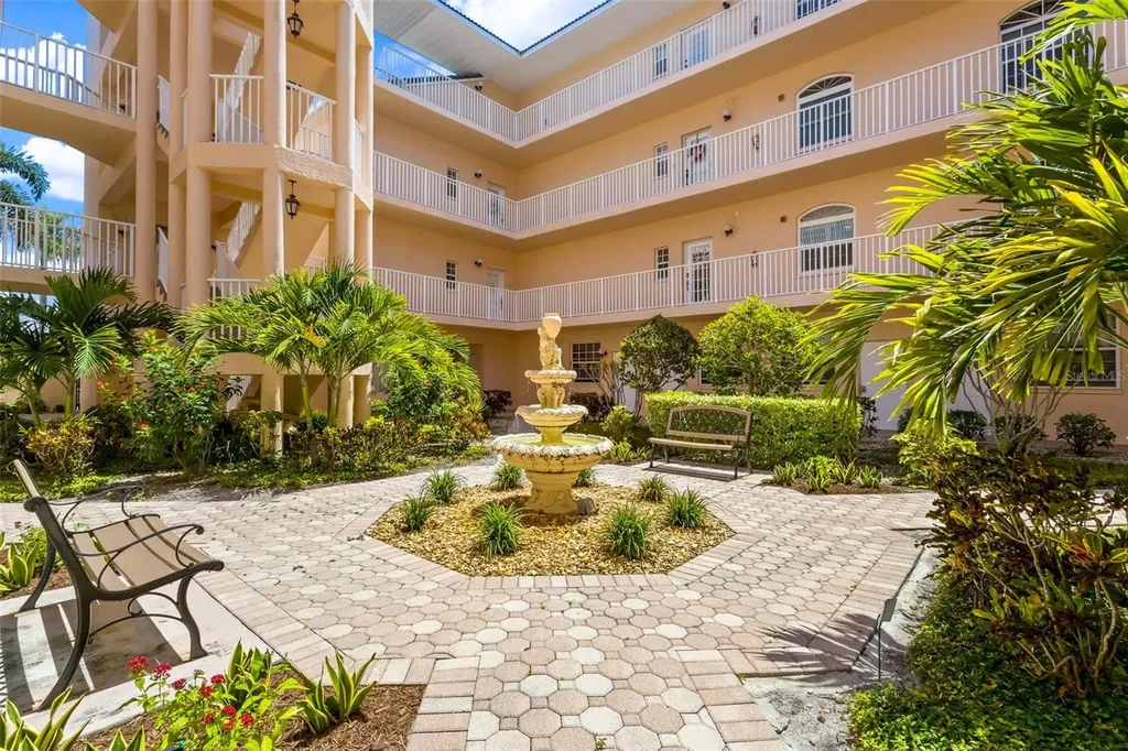 1402 Gondola Park Drive Venice FL 34292