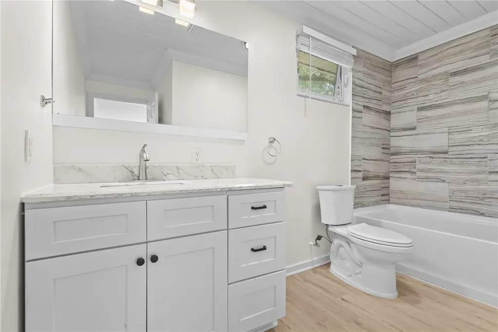 209 SE 47th Street Gainesville FL 32641