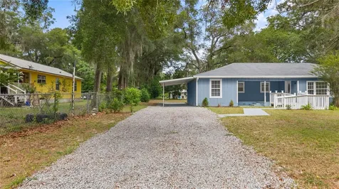 209 SE 47th Street Gainesville FL 32641