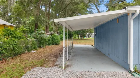 209 SE 47th Street Gainesville FL 32641