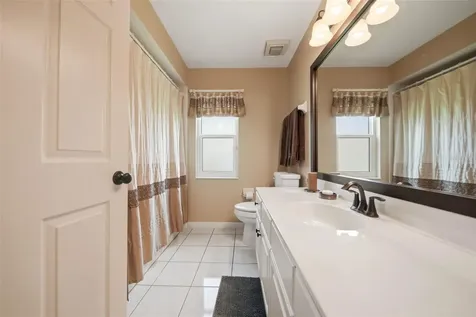 4608 Saddleworth Circle Orlando FL 32826