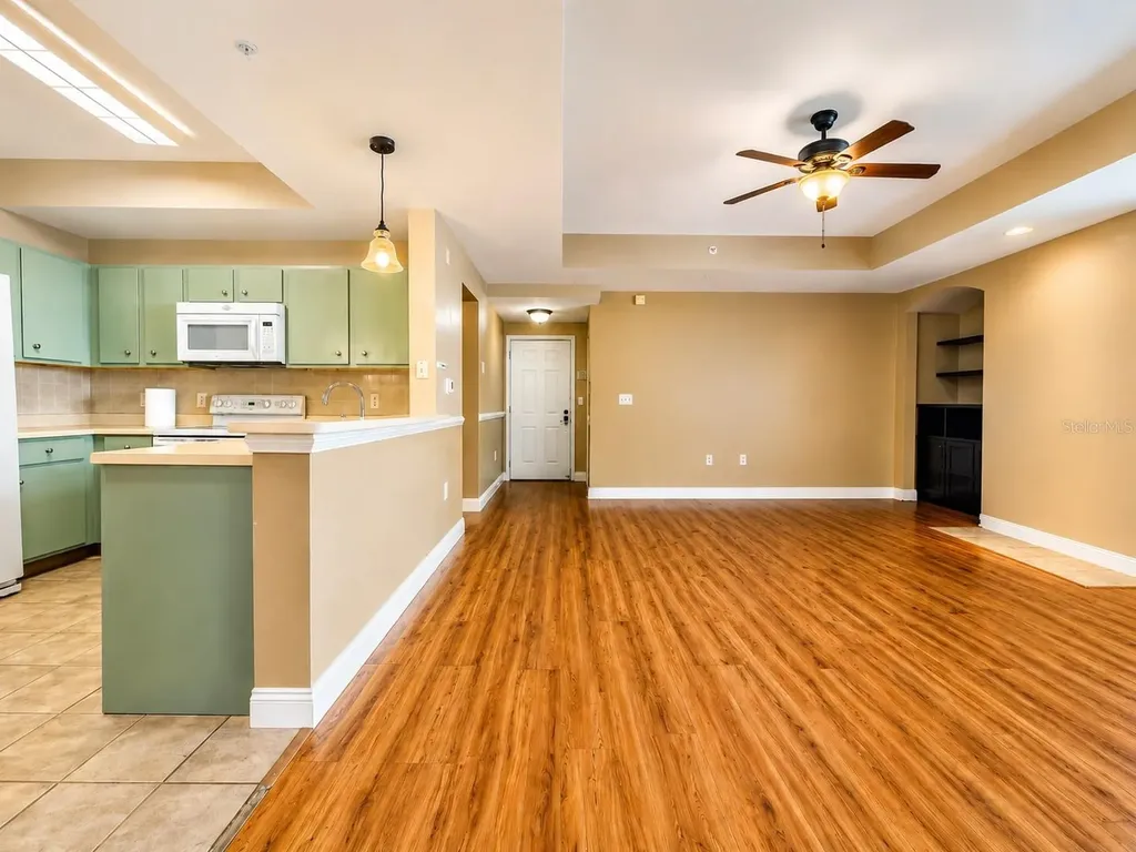 1975 Erving Circle Ocoee FL 34761