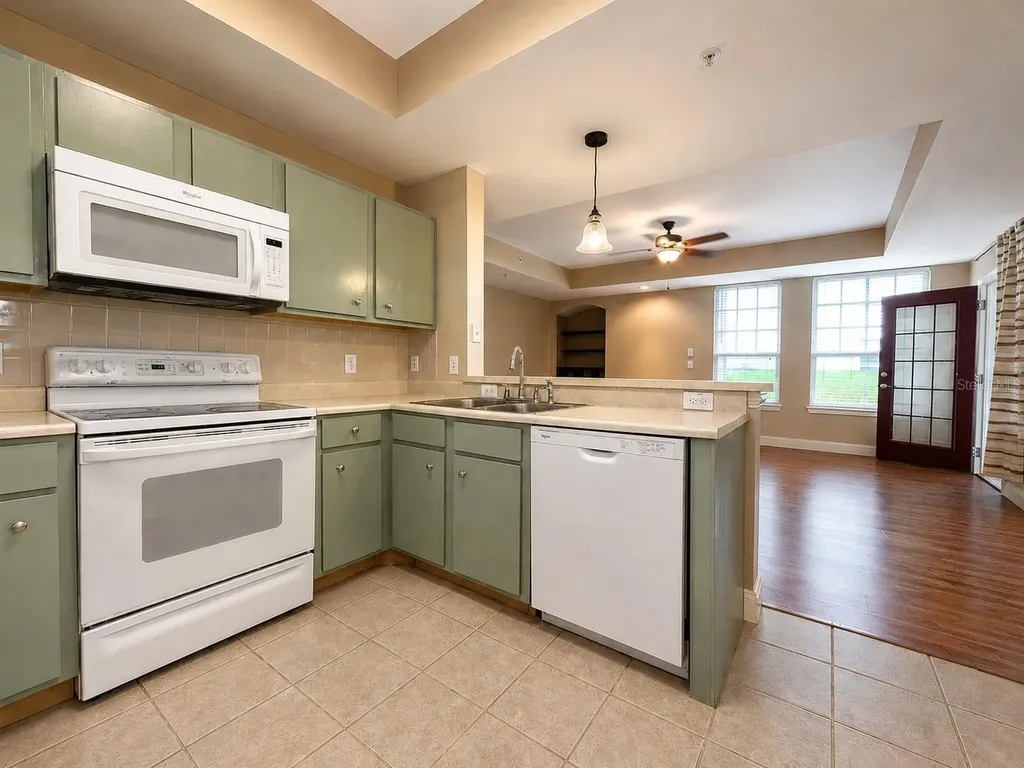 1975 Erving Circle Ocoee FL 34761