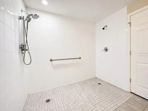 1975 Erving Circle Ocoee FL 34761