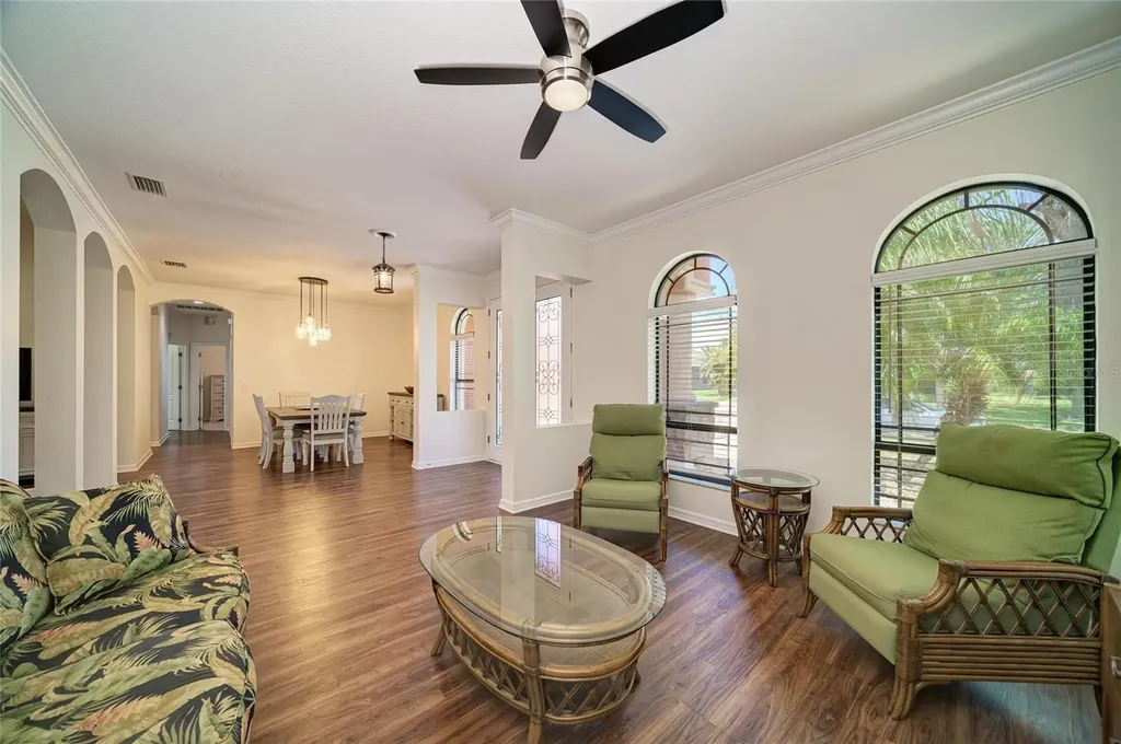 316 Star Shell Drive Apollo Beach FL 33572