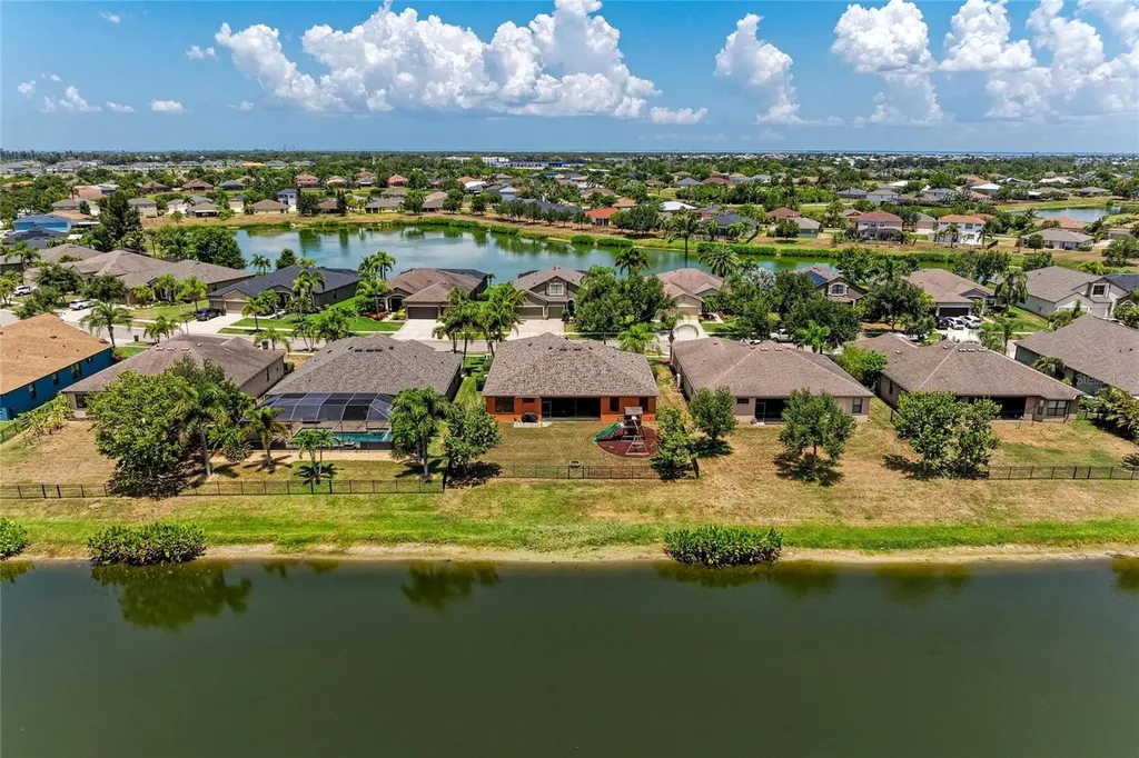 316 Star Shell Drive Apollo Beach FL 33572