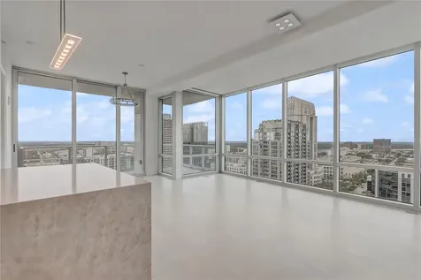 150 E Robinson Street Orlando FL 32801