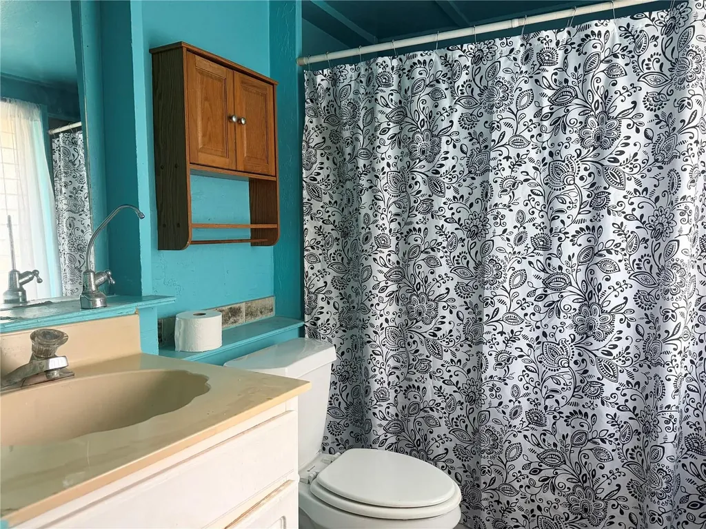 2178 7th Street Sarasota FL 34237