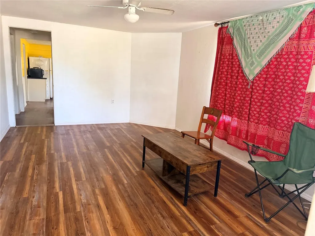2178 7th Street Sarasota FL 34237